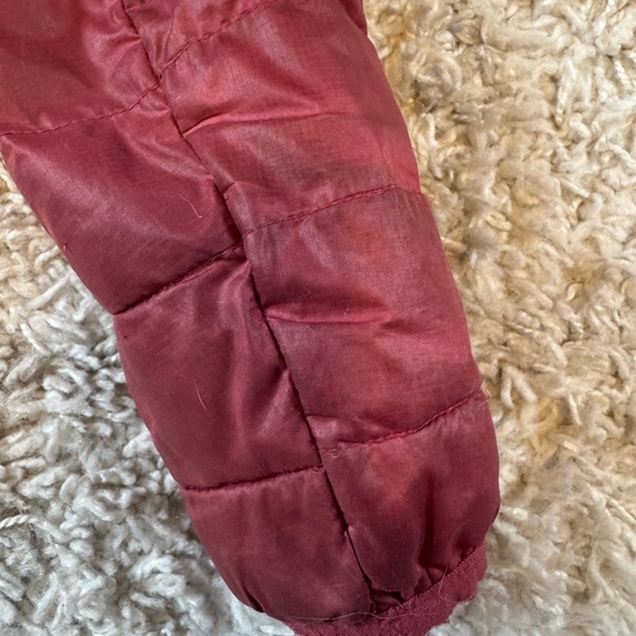 Primary Lightweight Puffer Jacket in Raspberry - Picture 4 of 4